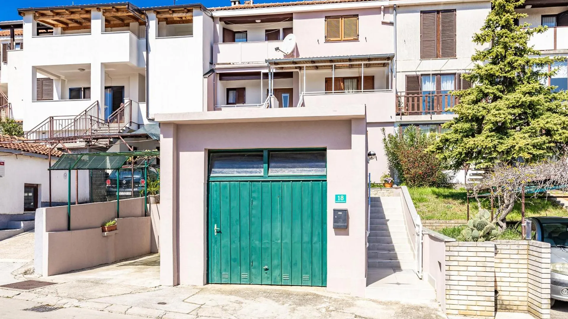 פולה Apartments Karlo 604