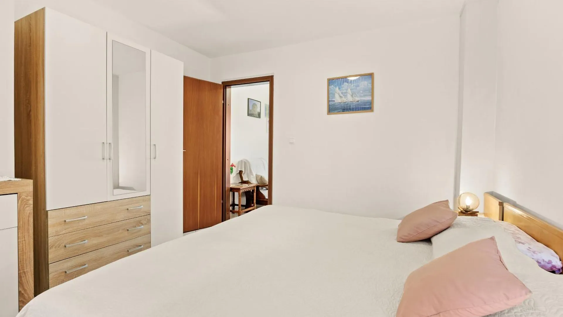 פולה Apartments Karlo 604